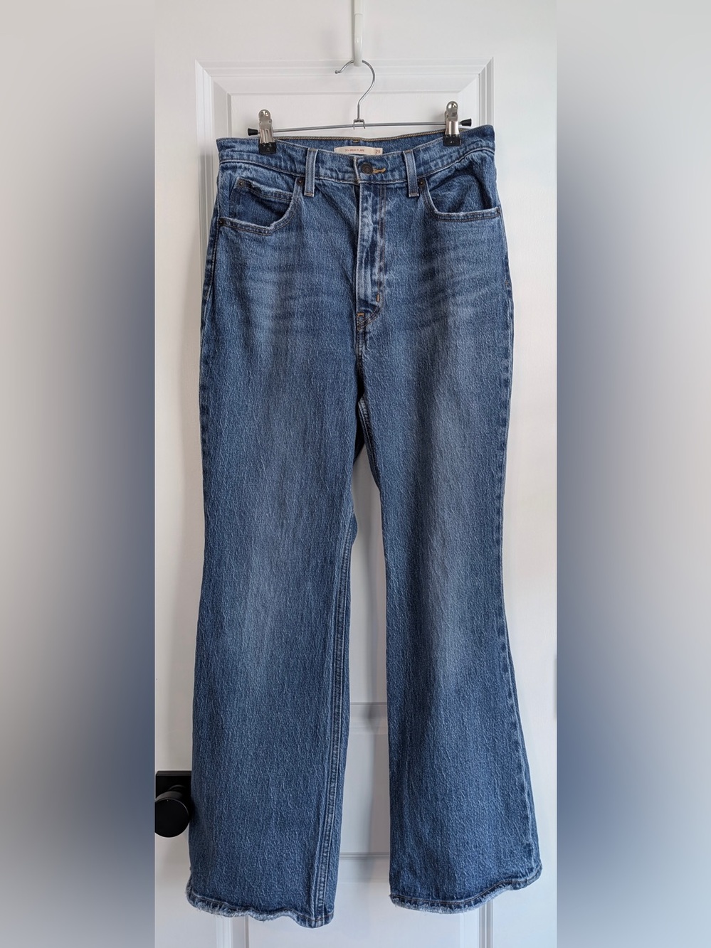 Levi’s Premium Denim Women’s 70’s High Flare Size 29